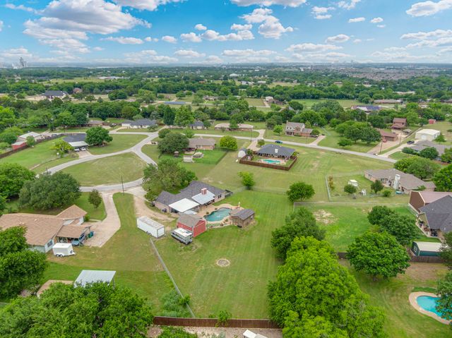 4431 Kings Court, Midlothian, TX 76065