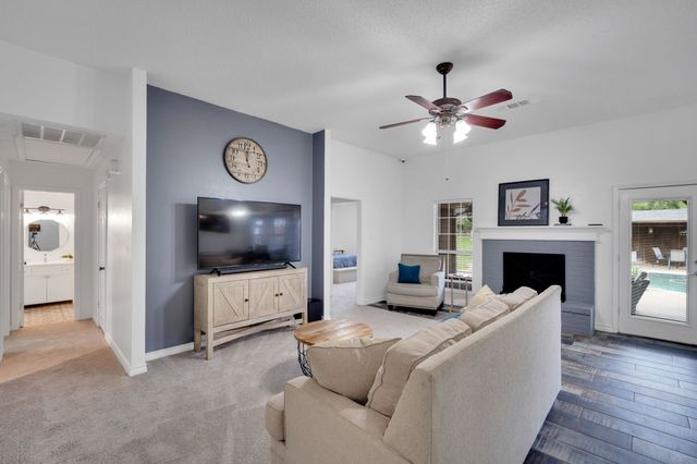 4431 Kings Court, Midlothian, TX 76065