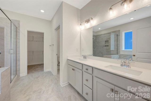 12109 Avienmore Drive, Charlotte, NC 28278