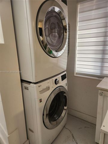 1645 SW 83rd Ct, Miami, FL 33155