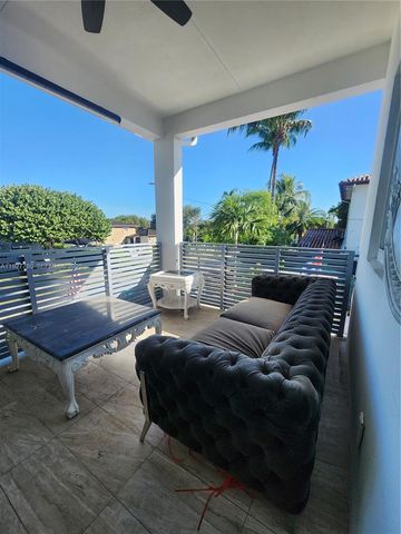 1645 SW 83rd Ct, Miami, FL 33155