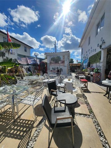 1645 SW 83rd Ct, Miami, FL 33155