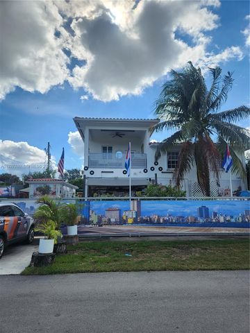 1645 SW 83rd Ct, Miami, FL 33155