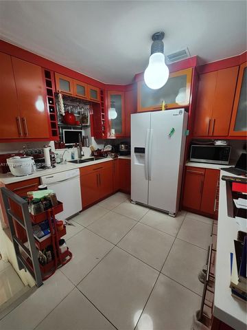 1645 SW 83rd Ct, Miami, FL 33155