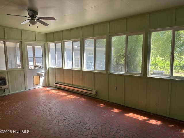 1011 Parkside Drive NW, Wilson, NC 27896
