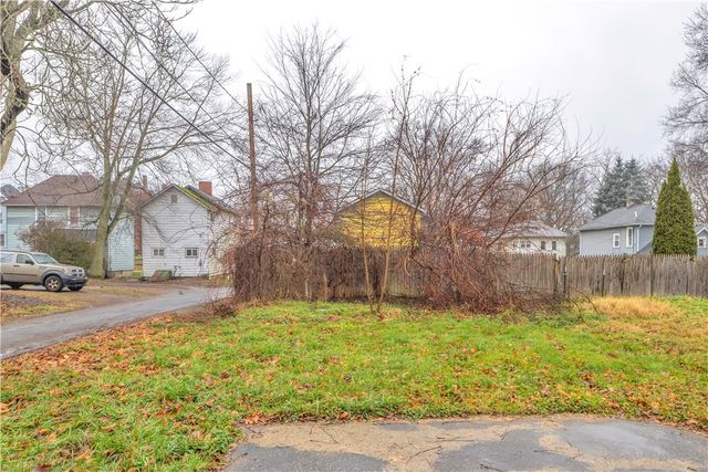 509 Blaine St, New Castle, PA 16101