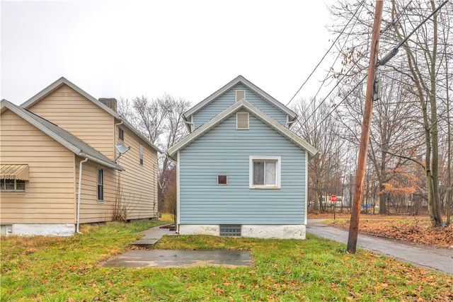 509 Blaine St, New Castle, PA 16101