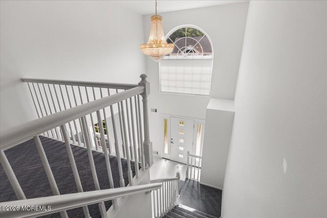 18 Trish Court, Matawan, NJ 07747