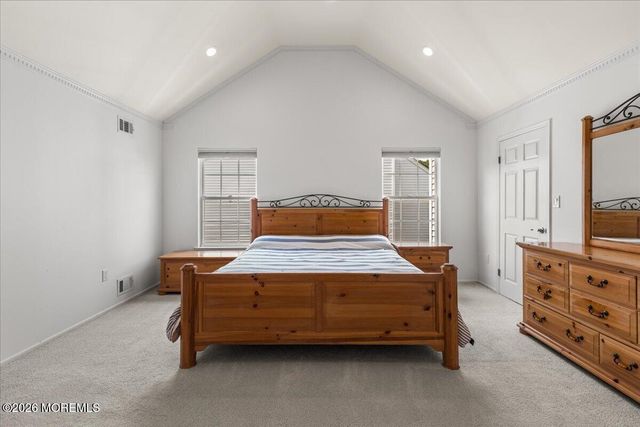 18 Trish Court, Matawan, NJ 07747