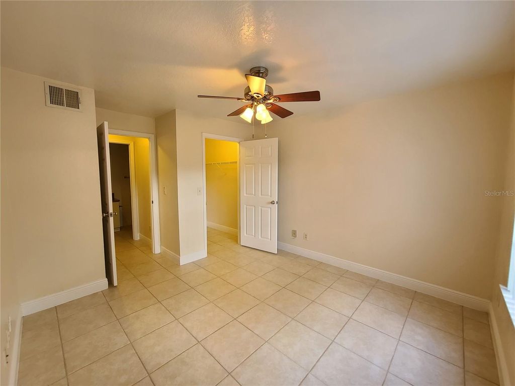 Image 12 of property listing at Address unavailable.