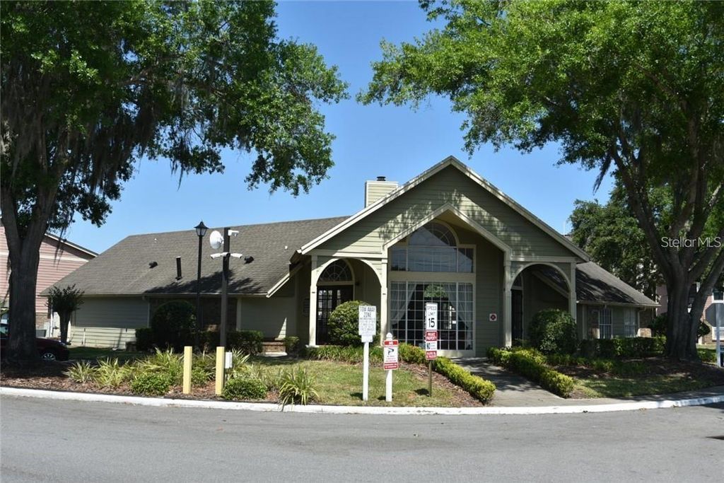 Image 18 of property listing at Address unavailable.