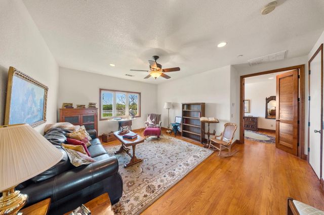 7484 Dusty Ln, Modesto, CA 95357