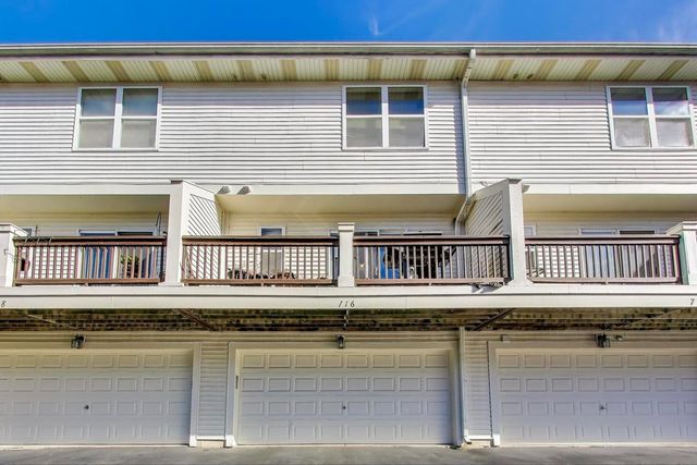 716 River Mill Parkway, Wheeling, IL 60090