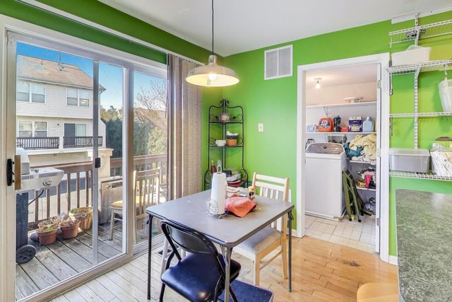 716 River Mill Parkway, Wheeling, IL 60090