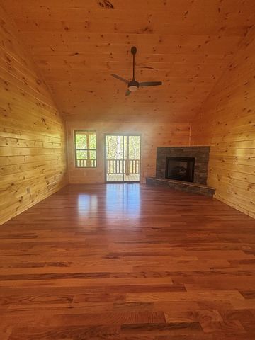 94 Noelle's Pass, Murphy, NC 28906