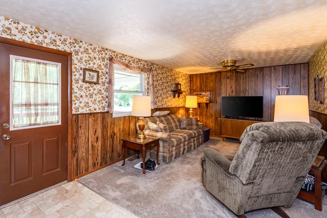 433 Kent Road 433 Kent Road, Tipp City, OH 45371