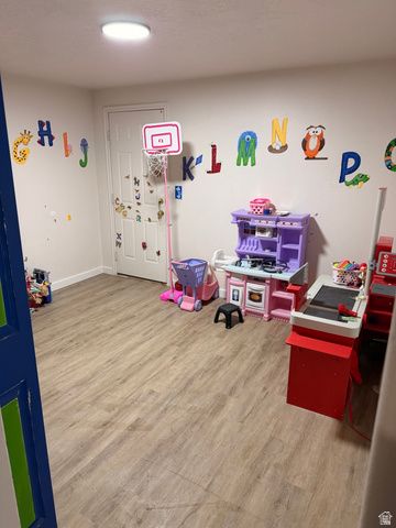 1374 E FALCON LN, Eagle Mountain, UT 84005