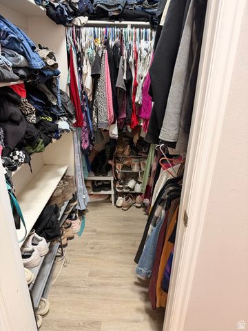 1374 E FALCON LN, Eagle Mountain, UT 84005