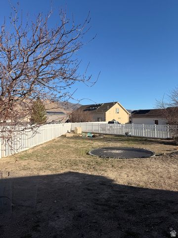 1374 E FALCON LN, Eagle Mountain, UT 84005