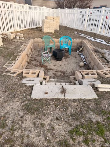 1374 E FALCON LN, Eagle Mountain, UT 84005