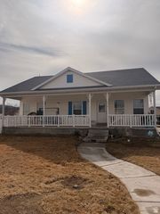 1374 E FALCON LN, Eagle Mountain, UT 84005