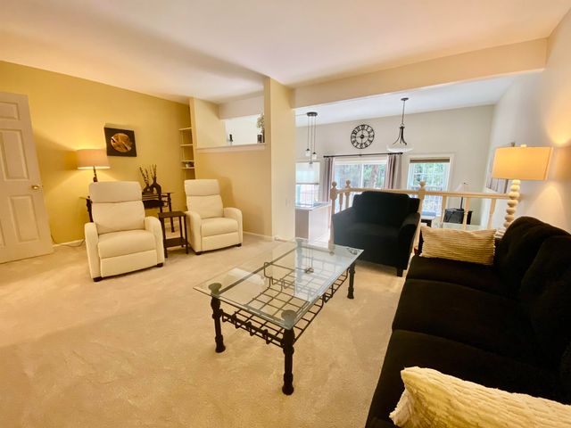 85 Townhouse Way Apt 14, Woodstock, VT 05091