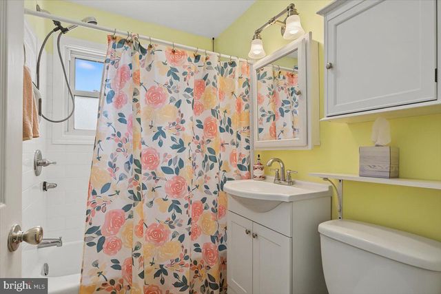 102 KENTUCKY AVE, Wilmington, DE 19804