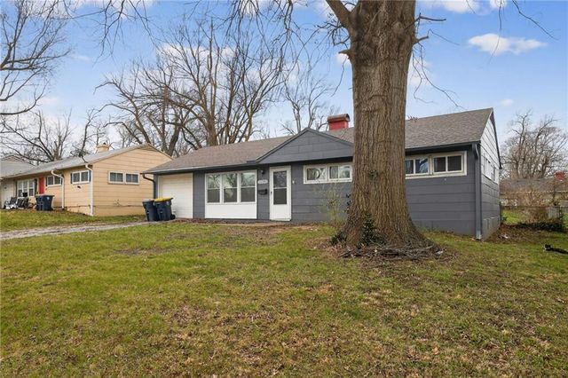 11302 MANCHESTER Avenue, Kansas City, MO 64134