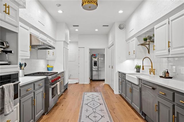 18247 Woodland Drive, Fairhope, AL 36532