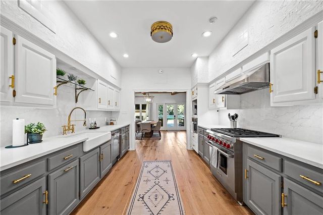 18247 Woodland Drive, Fairhope, AL 36532