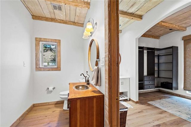 18247 Woodland Drive, Fairhope, AL 36532