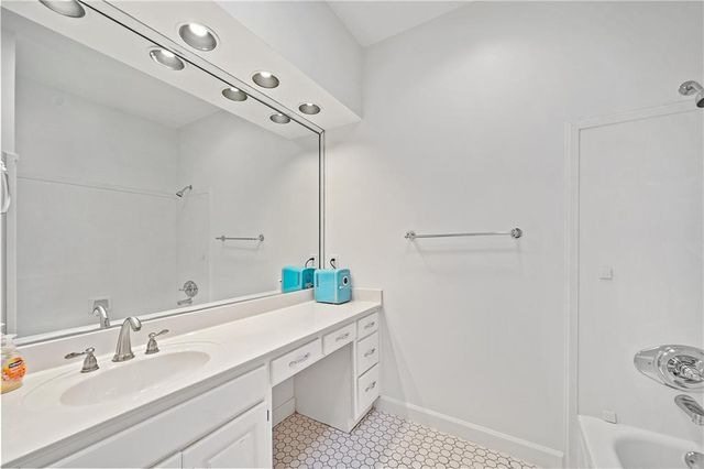 18247 Woodland Drive, Fairhope, AL 36532