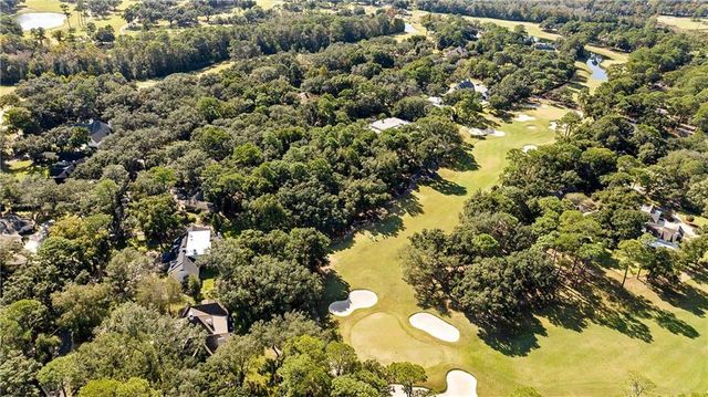 18247 Woodland Drive, Fairhope, AL 36532