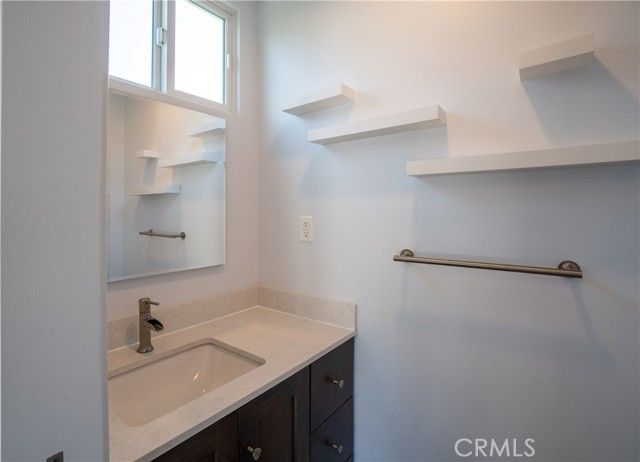 11205 Woolford Street, Culver City, CA 90230