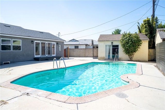 11205 Woolford Street, Culver City, CA 90230