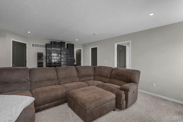 954 Southline Drive, Lebanon, OH 45036