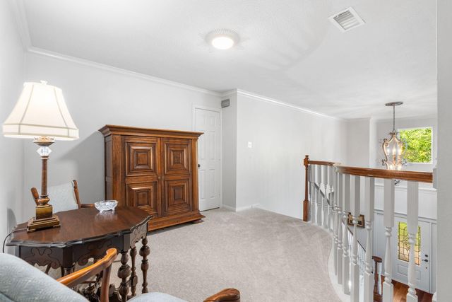 18 Golden Sunset Circle, The Woodlands, TX 77381