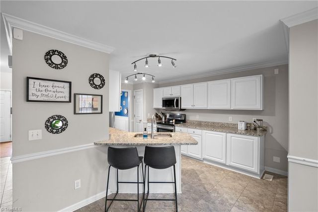 5904 Election Oak Drive, High Point, NC 27265