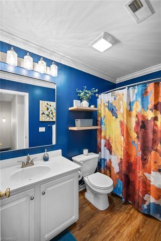 5904 Election Oak Drive, High Point, NC 27265