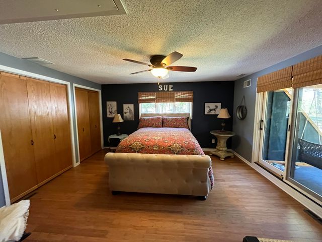 3088 Mo Ark, Cedarcreek, MO 65627