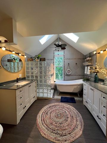 3088 Mo Ark, Cedarcreek, MO 65627