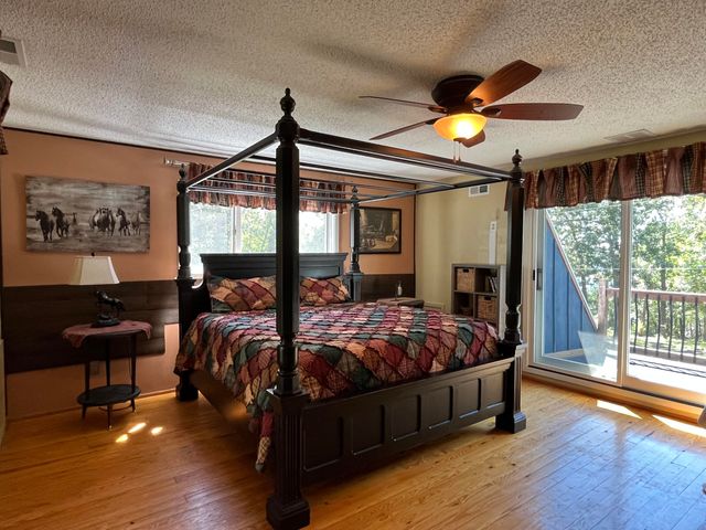 3088 Mo Ark, Cedarcreek, MO 65627