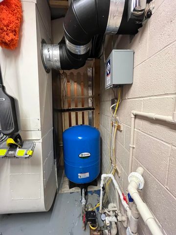 3088 Mo Ark, Cedarcreek, MO 65627