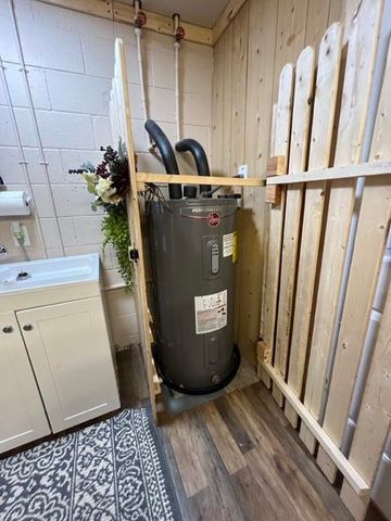 3088 Mo Ark, Cedarcreek, MO 65627