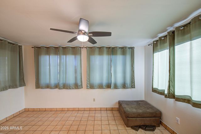 9909 W NEWPORT Drive, Sun City, AZ 85351