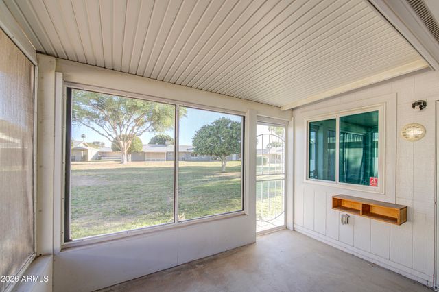 9909 W NEWPORT Drive, Sun City, AZ 85351