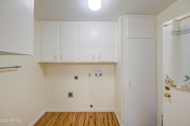 9909 W NEWPORT Drive, Sun City, AZ 85351