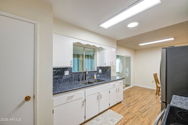 9909 W NEWPORT Drive, Sun City, AZ 85351