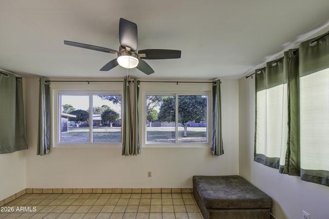 9909 W NEWPORT Drive, Sun City, AZ 85351