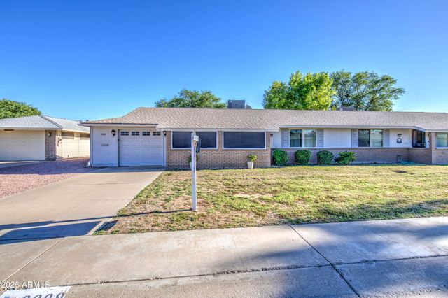 9909 W NEWPORT Drive, Sun City, AZ 85351